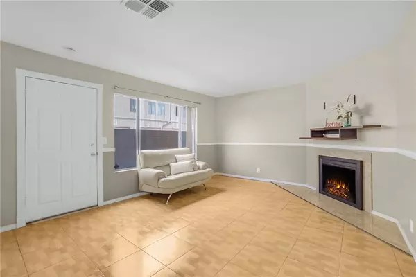 Baldwin Park, CA 91706,13525 Tracy ST #C