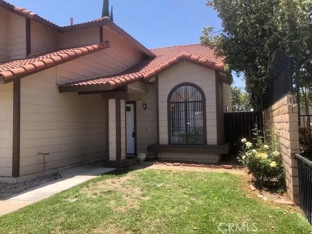 786 N Quince AVE, Rialto, CA 92376