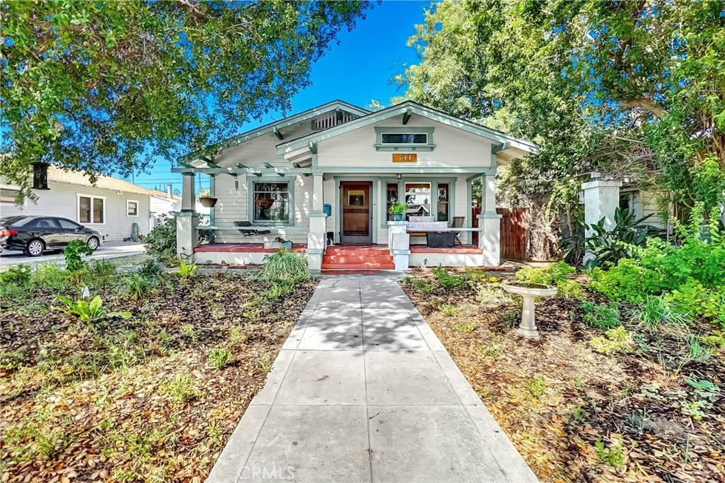 Anaheim, CA 92805,711 N Zeyn ST