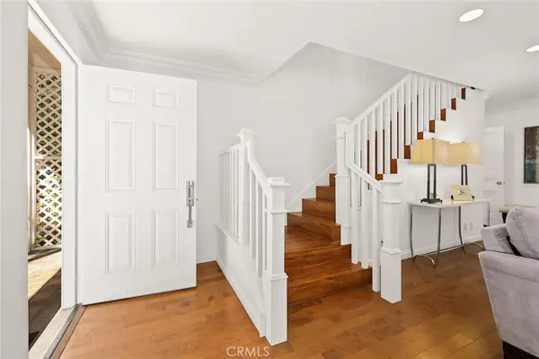 San Marino, CA 91108,1552 Bradbury RD