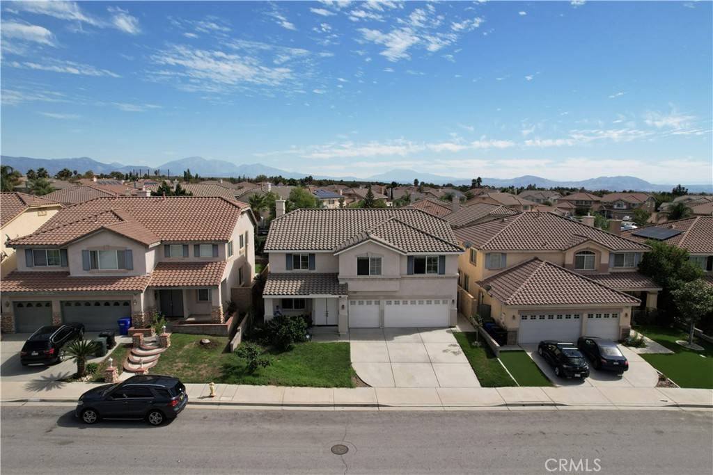 5901 Wilshire DR, Fontana, CA 92336