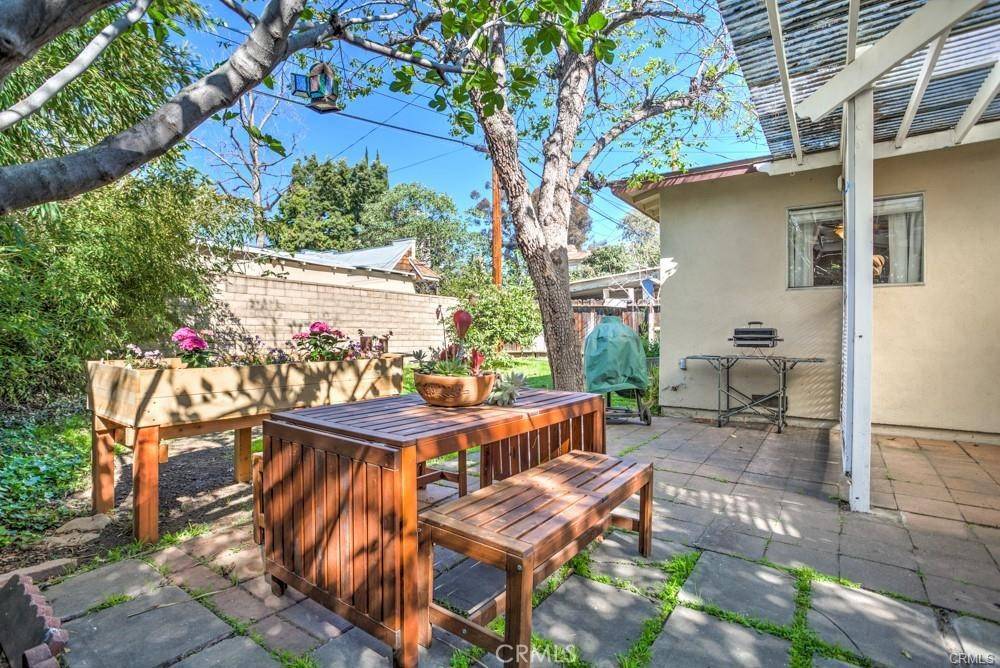 301 Martelo Avenue, Pasadena, CA 91107