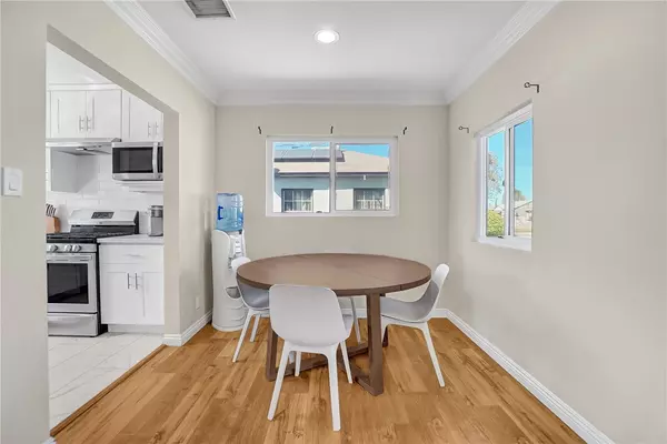 Rosemead, CA 91770,9556 Olney ST