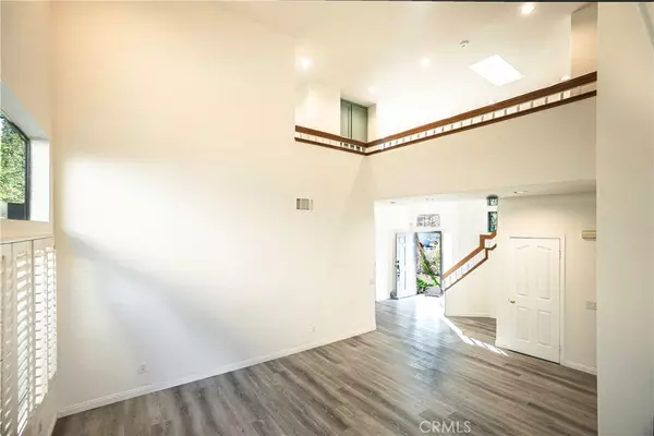 Oak Park, CA 91377,4909 Barbados CT