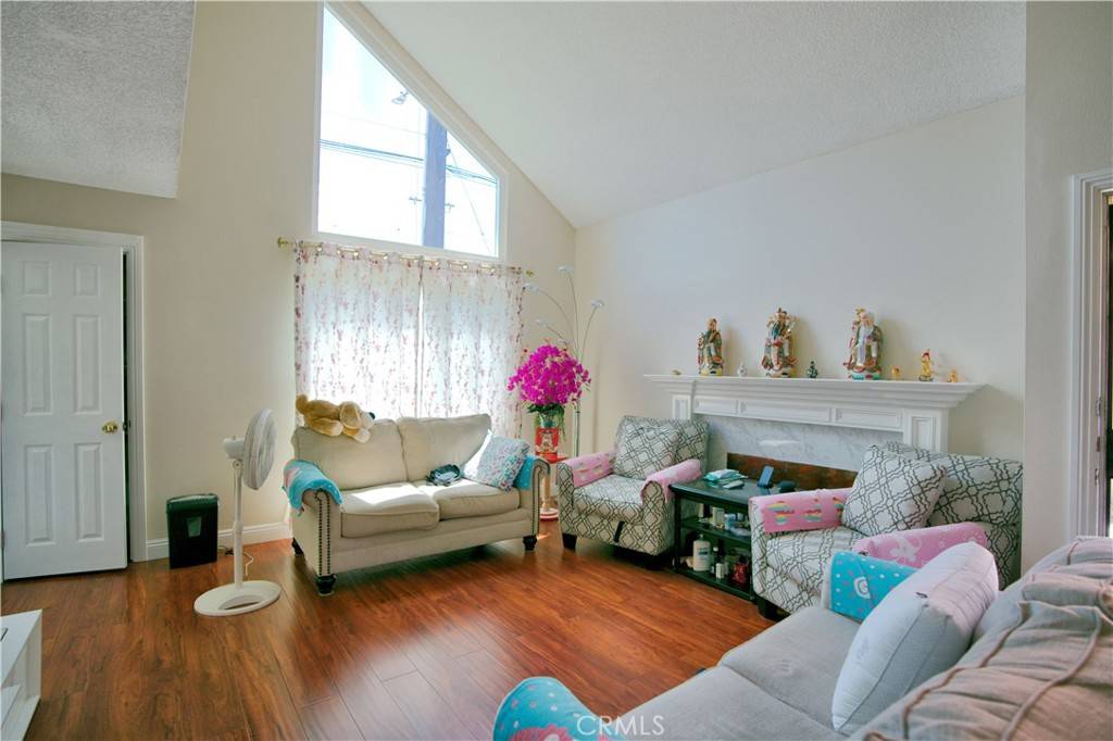 El Monte, CA 91732,11547 Lower Azusa RD #A