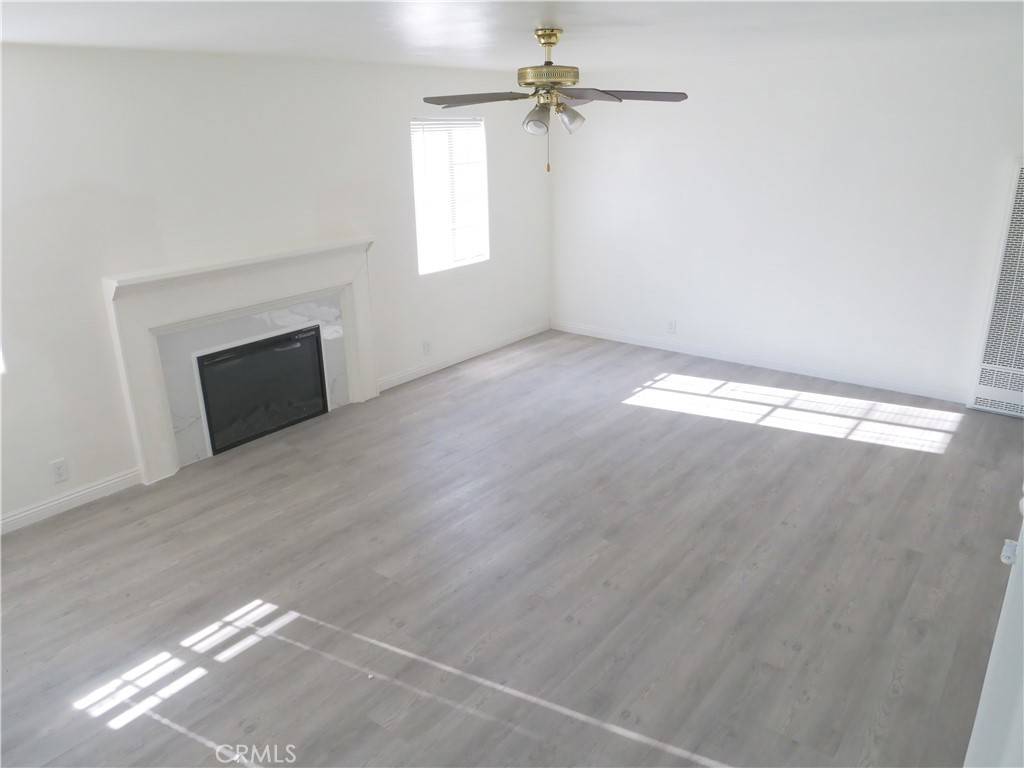 Carson, CA 90810,2645 E Van Buren ST