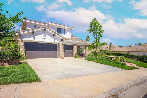 6233 E Cedarbrooks RD, Orange, CA 92867