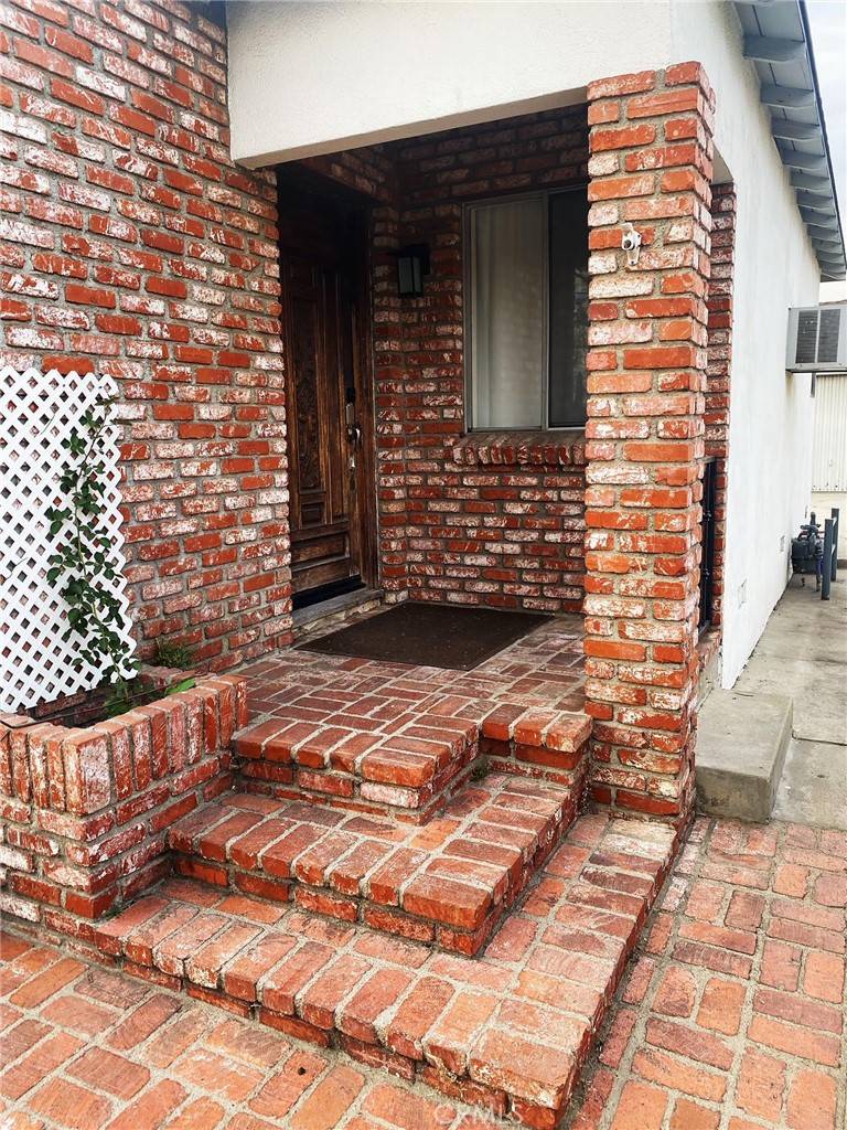 Arcadia, CA 91006,1107 E Camino Real AVE