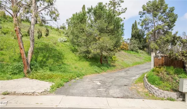 La Puente, CA 91744,180 Pleasanthome DR