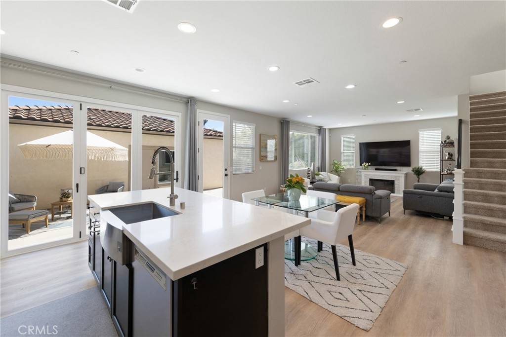 19166 Lull ST, Reseda, CA 91335