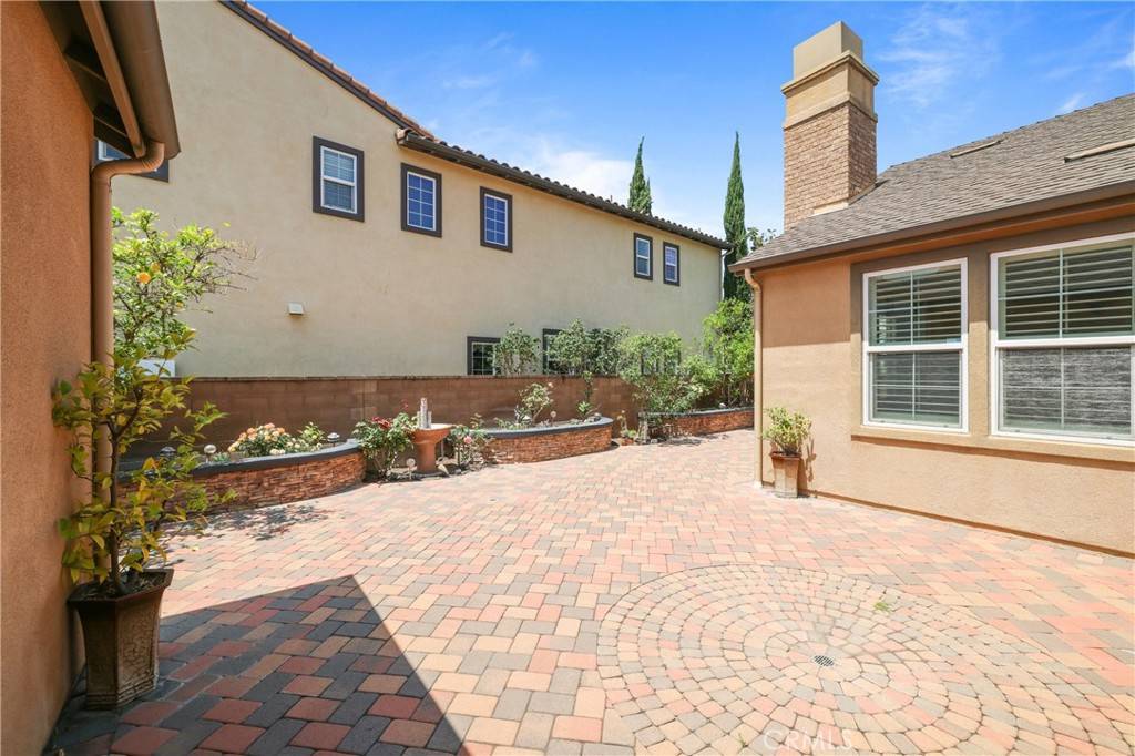 Tustin, CA 92782,15210 Washington ST