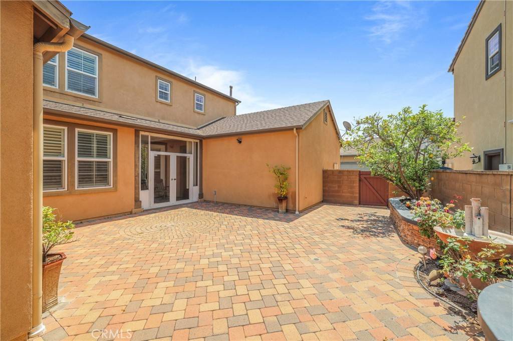 Tustin, CA 92782,15210 Washington ST