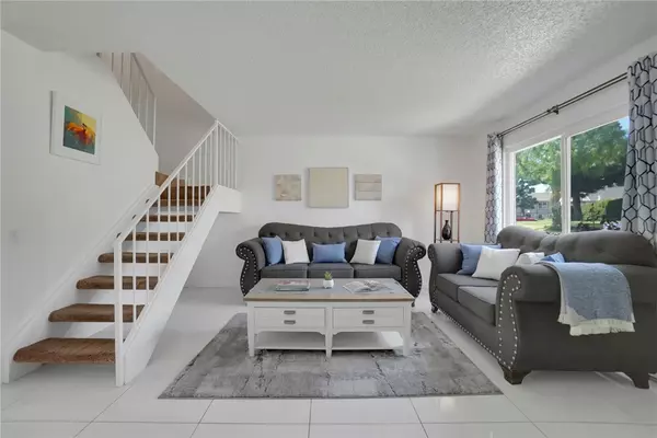 Santa Ana, CA 92707,3020 Bradford Place #91