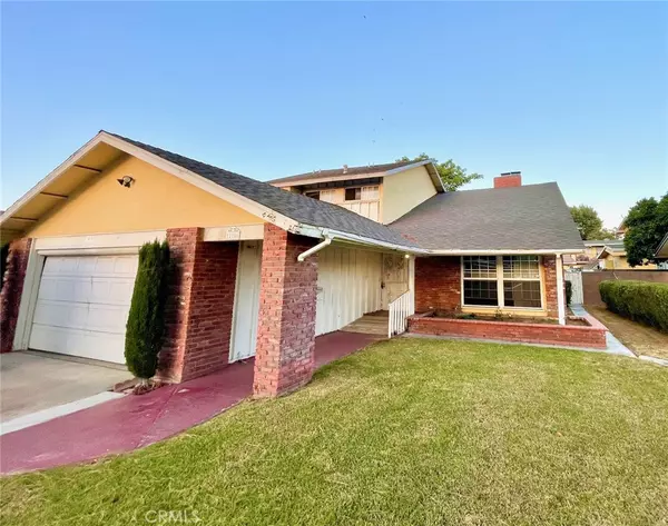 12106 2nd AVE, Lynwood, CA 90262