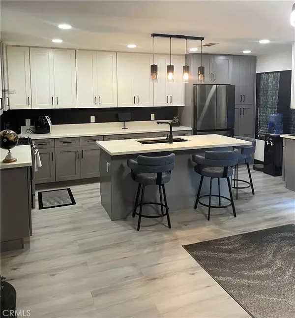 Whittier, CA 90604,11245 Gladhill RD #14