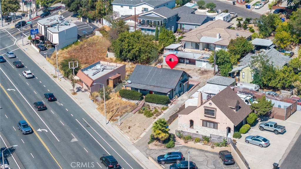 La Crescenta, CA 91214,2757 Foothill BLVD