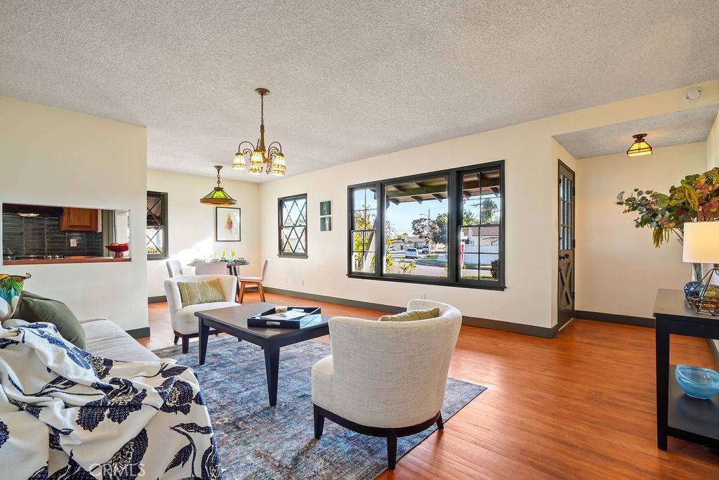 Bellflower, CA 90706,9353 Heiner ST