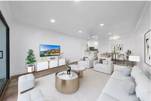 Playa Del Rey, CA 90293,7777 W 91st ST #3135E