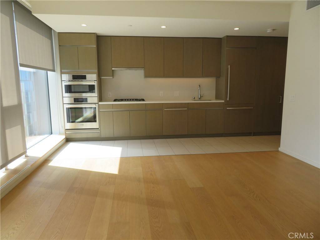 889 Francisco ST #1609, Los Angeles, CA 90017