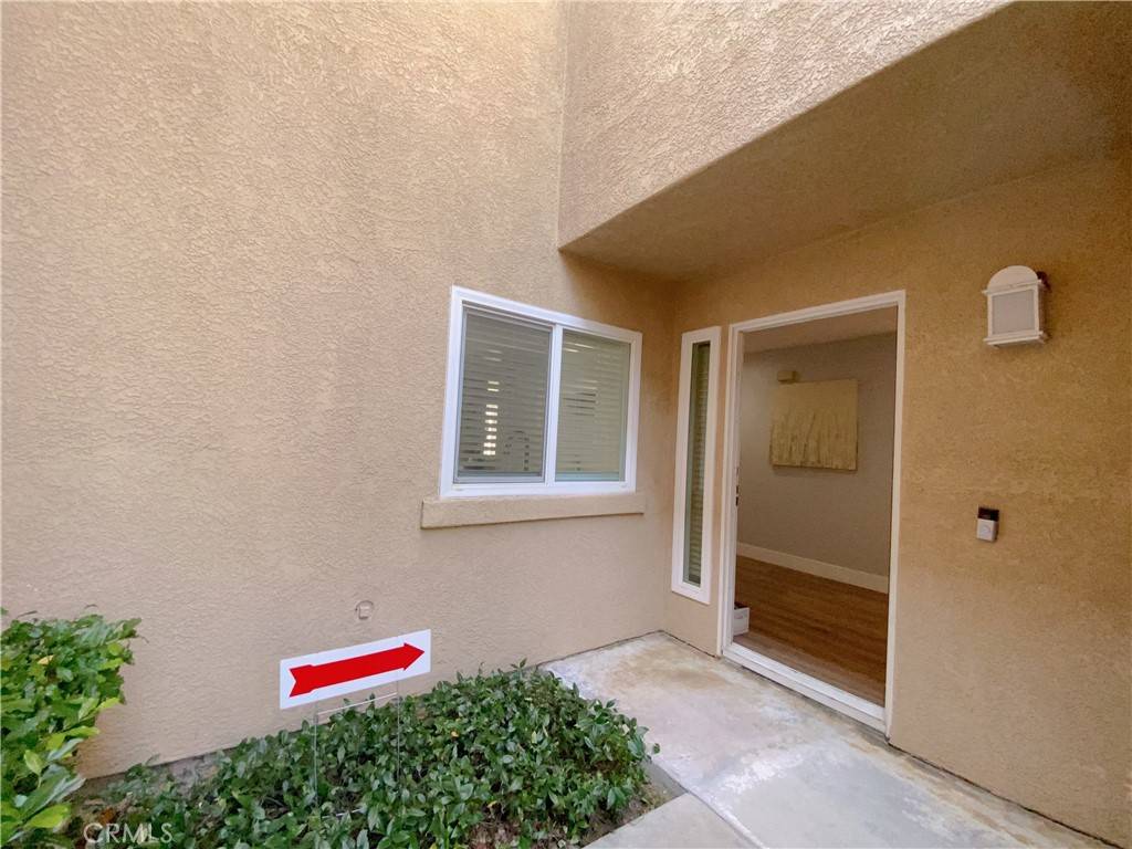 West Covina, CA 91791,1911 E Calico DR