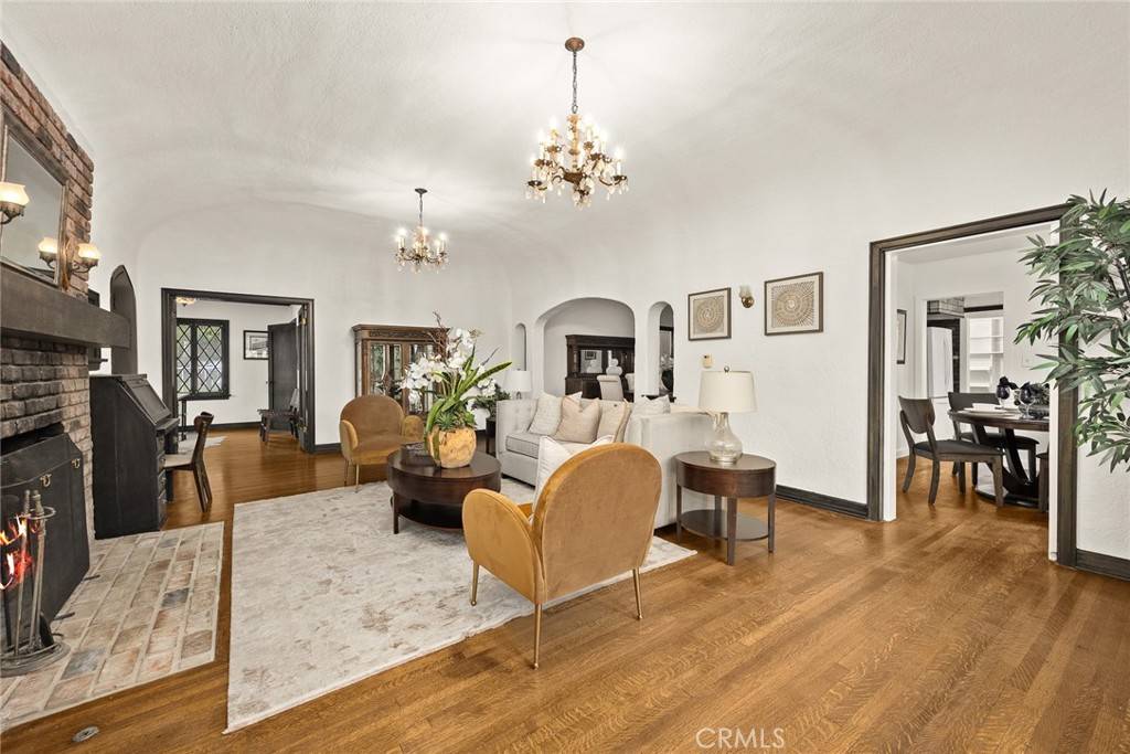 South Pasadena, CA 91030,2042 Fremont AVE