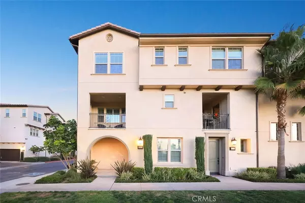 Azusa, CA 91702,836 Iris WAY #A