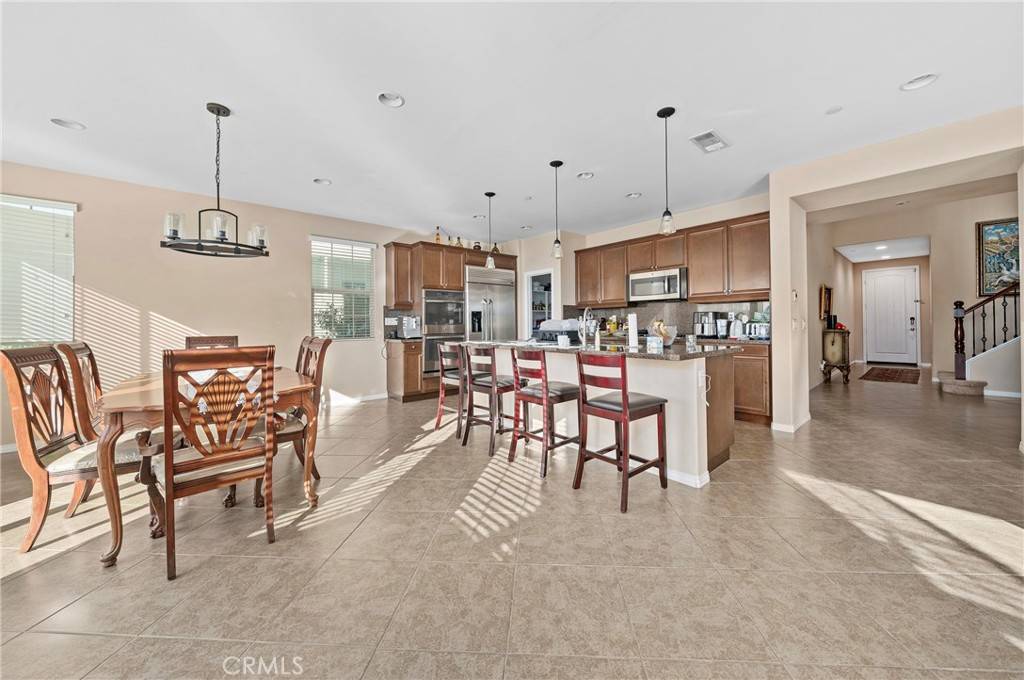Eastvale, CA 92880,13345 Eaglebluff LN