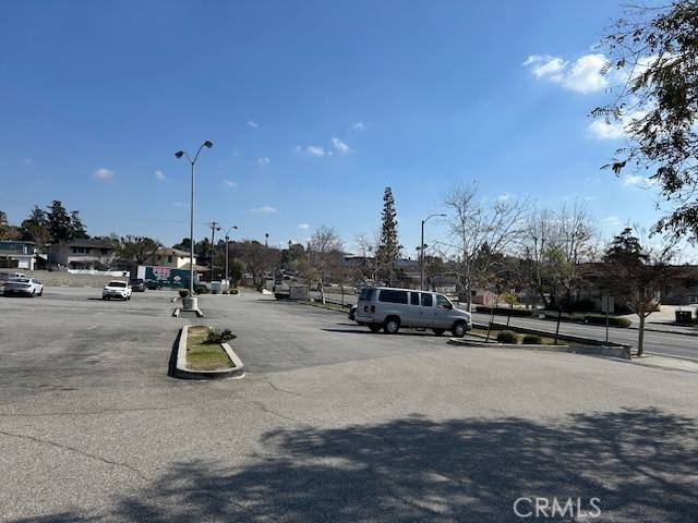 La Canada Flintridge, CA 91011,2259 Foothill BLVD