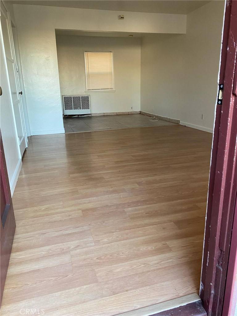 Long Beach, CA 90806,2290 Locust AVE #3