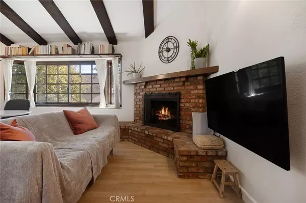 Valley Village, CA 91607,4633 Ben AVE #2