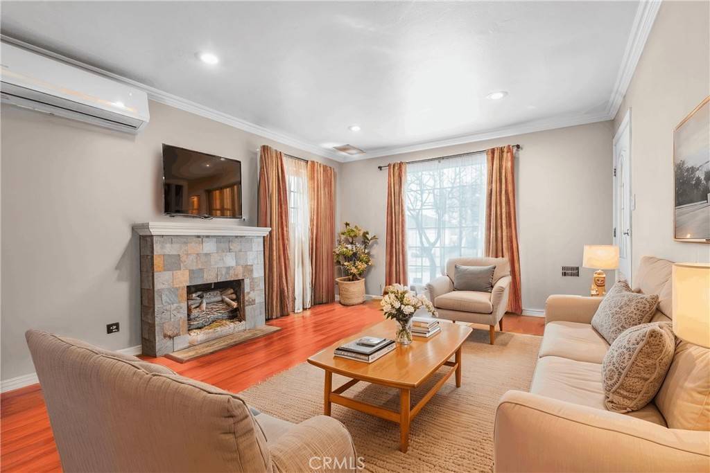 Alhambra, CA 91803,1316 Edgewood DR
