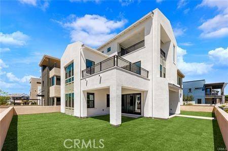 Irvine, CA 92618,123 Bosal