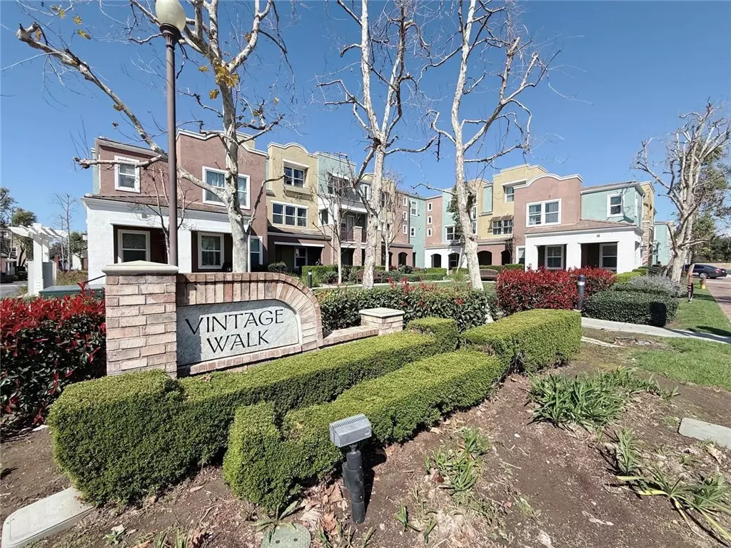 Covina, CA 91723,210 W Merlot DR