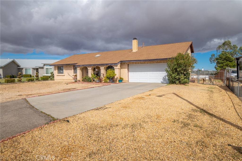 Victorville, CA 92392,14184 Fort Apache CT