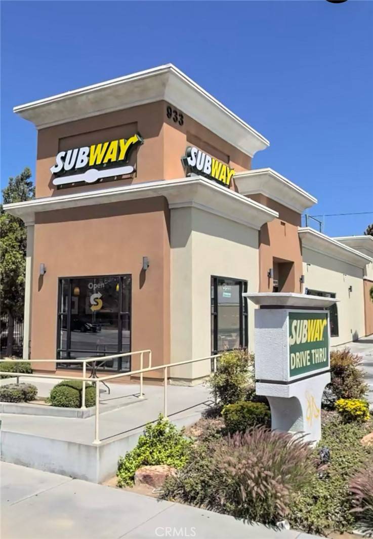 Banning, CA 92220,933 W Ramsey ST