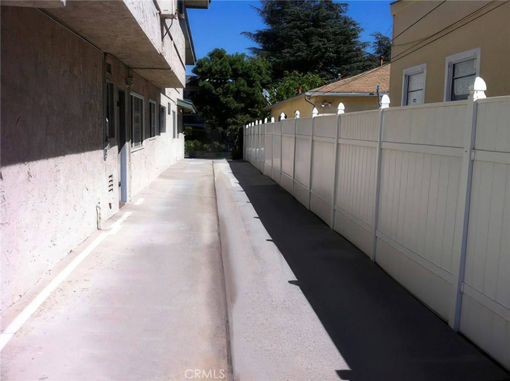 Alhambra, CA 91801,333 N Chapel AVE #A