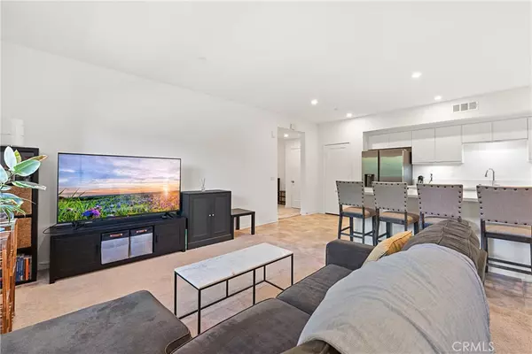 Brea, CA 92821,400 W Central AVE #302