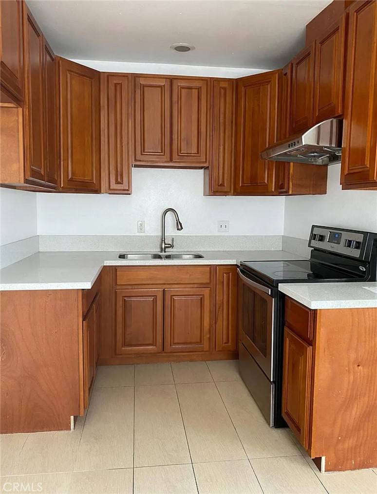 Alhambra, CA 91803,929 S Atlantic Blvd #4