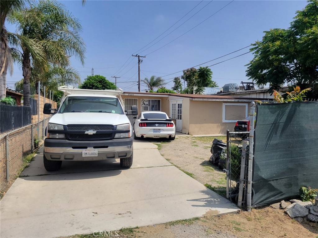 18670 9th ST, Bloomington, CA 92316