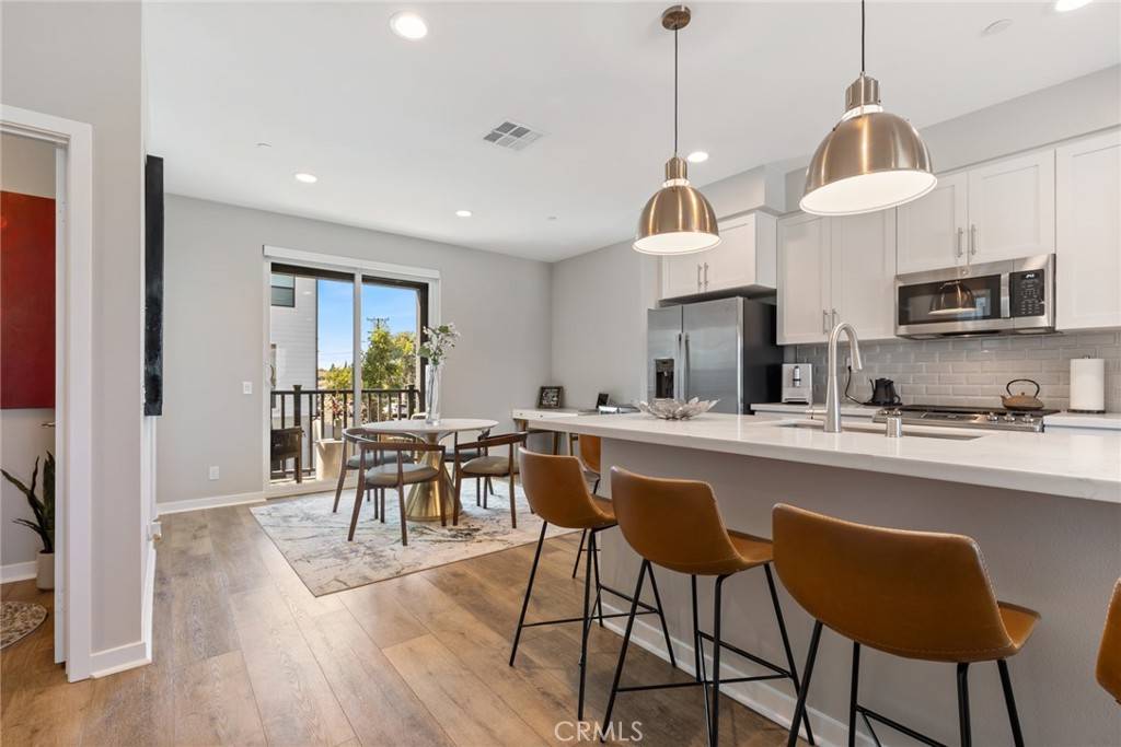 2096 Caleigh Ln, Costa Mesa, CA 92627