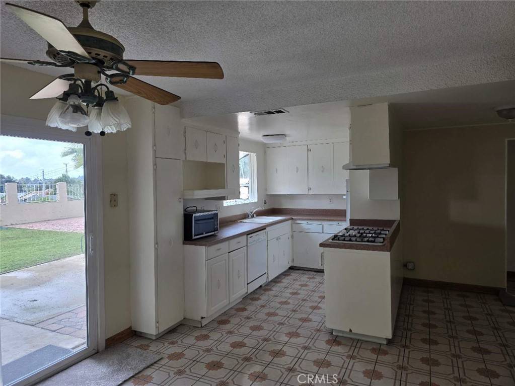 West Covina, CA 91792,4013 S Forecastle AVE