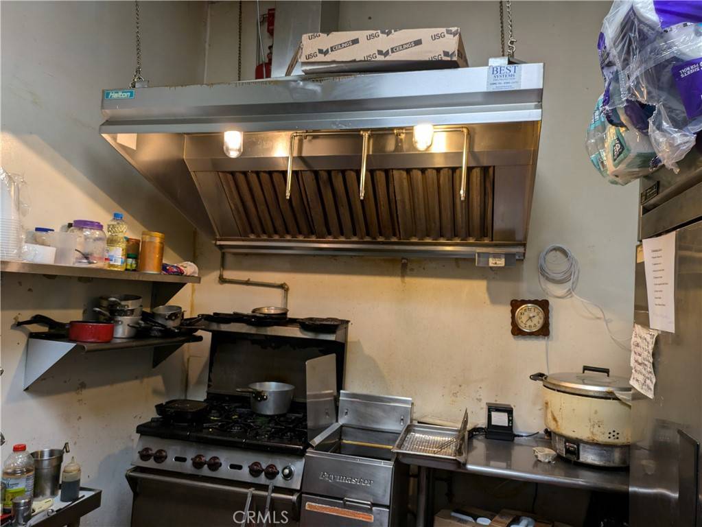 Moorpark, CA 93021,476 Los Angeles AVE