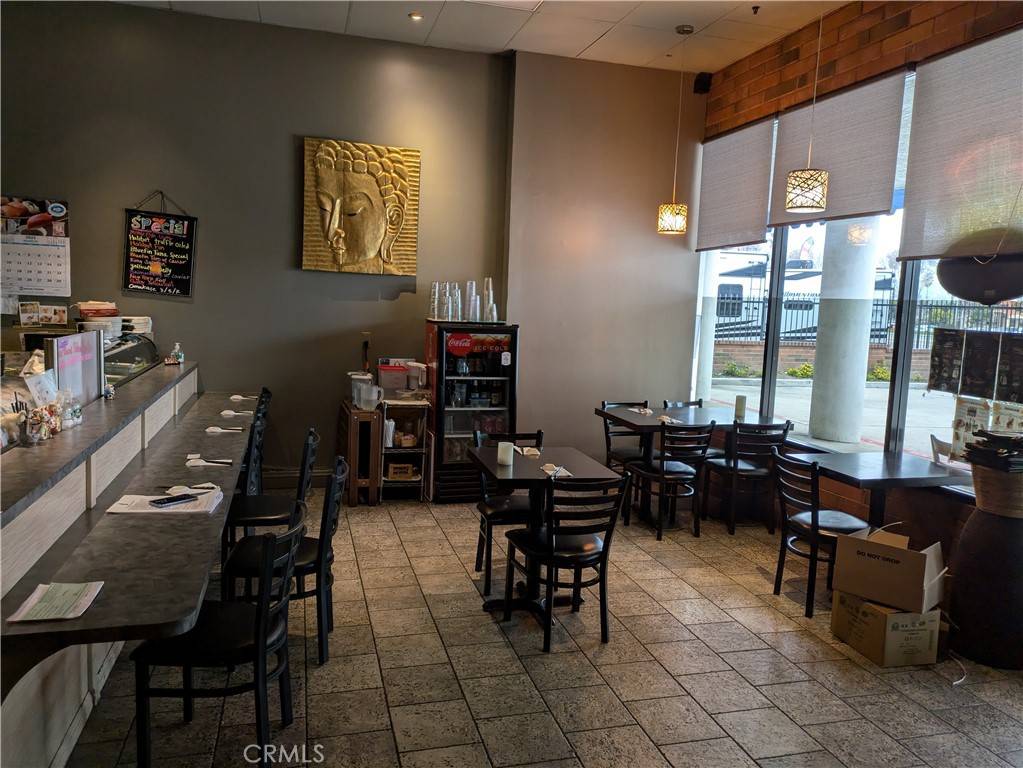 Moorpark, CA 93021,476 Los Angeles AVE