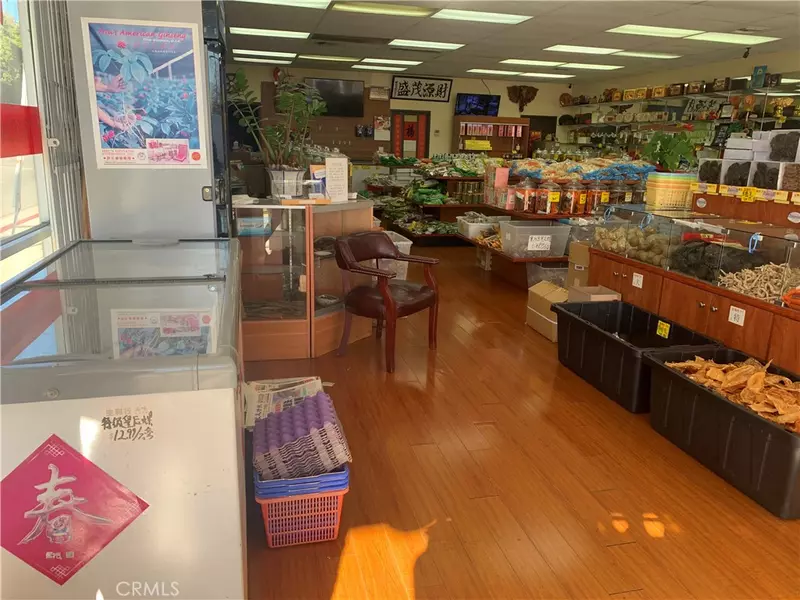 8901 Valley BLVD, Rosemead, CA 91770