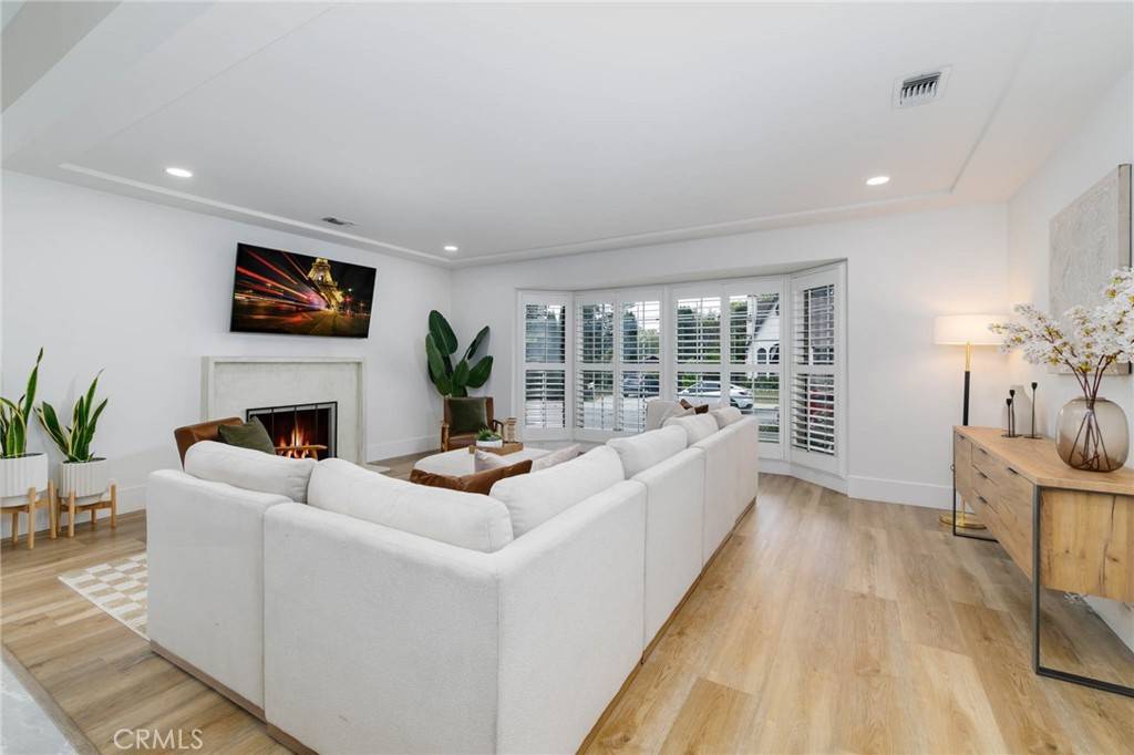 Monrovia, CA 91016,162 Acacia AVE