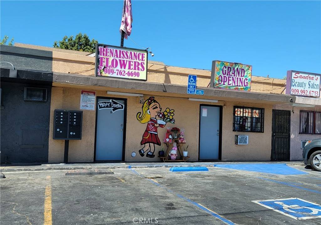 Pomona, CA 91767,552 N San Antonio AVE