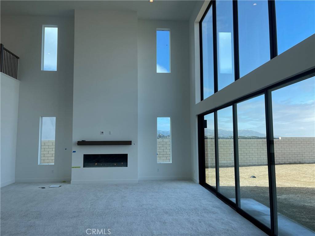 Valencia, CA 91381,27541 Elderberry dr