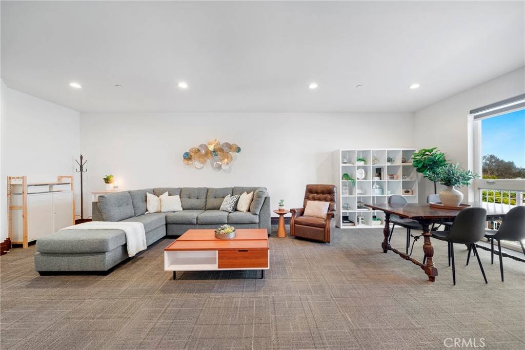 San Gabriel, CA 91776,418 E Las Tunas DR #3E