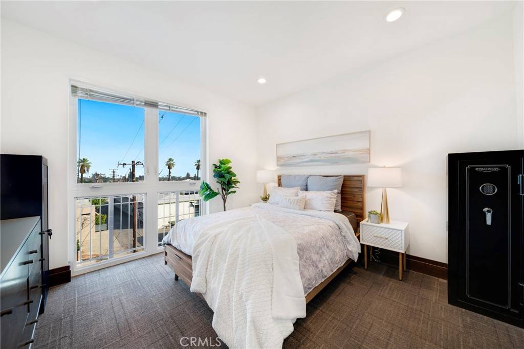 San Gabriel, CA 91776,418 E Las Tunas DR #3E
