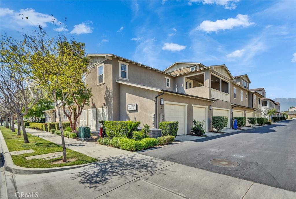 Ontario, CA 91761,3981 E Emory LN #7